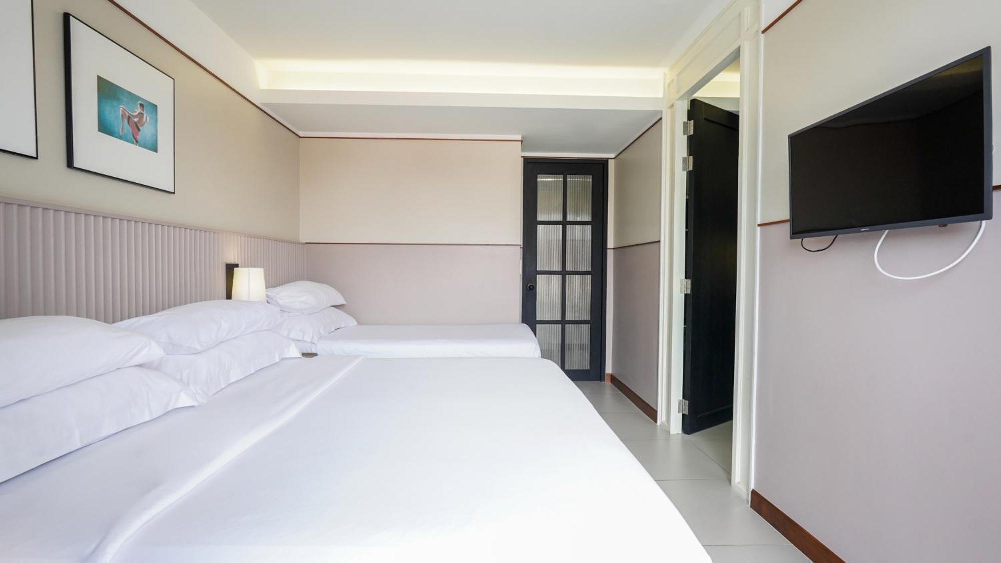 Marina House Muaythai Ta-Iad Phuket Chalong Buitenkant foto
